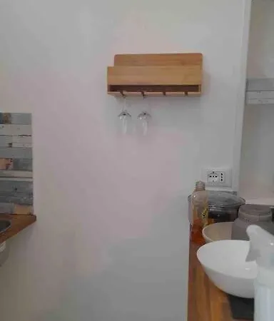 12 - Two Minute Walk To The Sea Apartment *